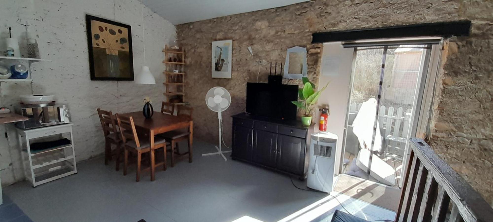 Sur La Bonnefooi Bed & Breakfast Prades-sur-Vernazobre Luaran gambar