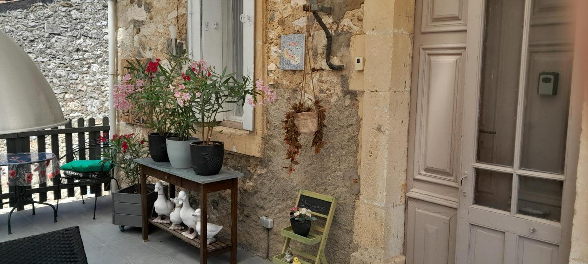 Sur La Bonnefooi Bed & Breakfast Prades-sur-Vernazobre Luaran gambar